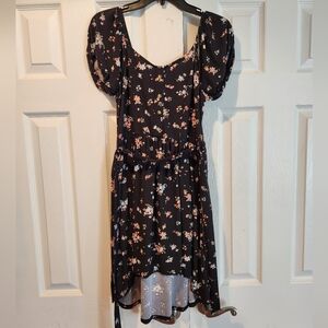 Women's Medium Floral Dress